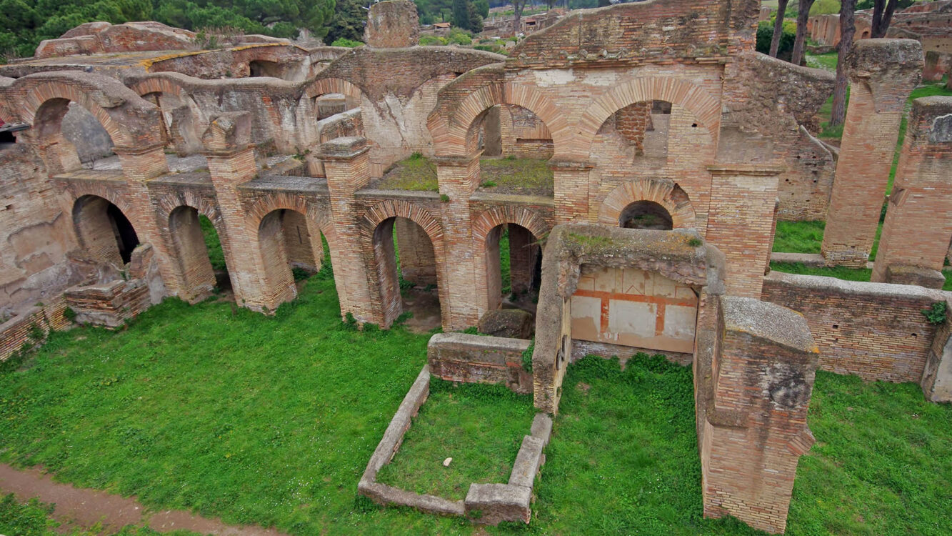 Antikinė Ostija, Italija