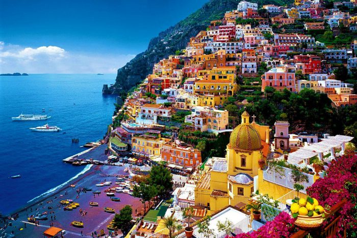NEAPOLIS,AMALFIO pakrantė, Italija